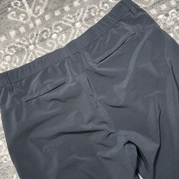 Fabletics Mens Performance Tech Pants Size XL 36X30 Black Stretch Lightweight - Picture 7 of 11